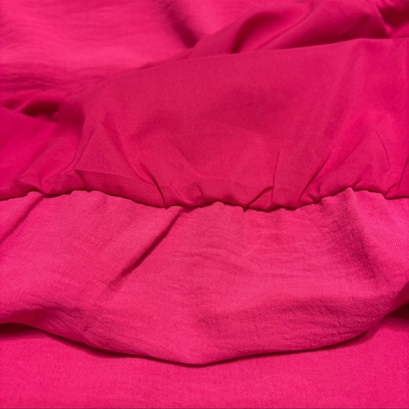 Joh. Hot Pink Blouse Figure Flattering Size XL in Excellent Condition - Picture 5 of 6